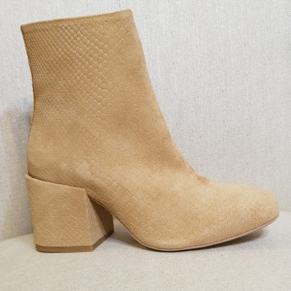 Free People Nicola Heel Boot in Sand - Picture 2 of 9